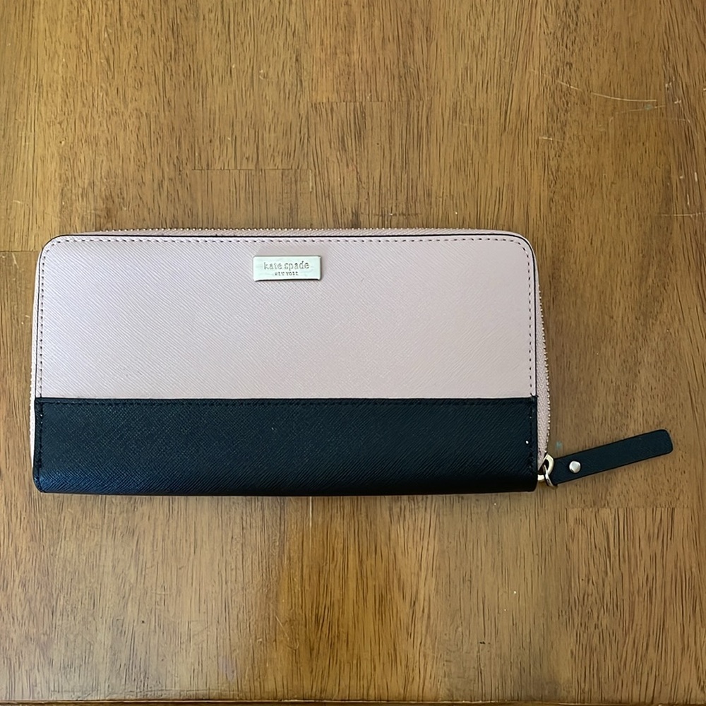 Kate Spade Laurel Way Wallet